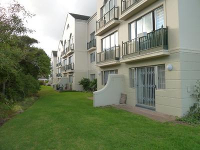 Apartment / Flat For Rent in Tokai, Cape Town