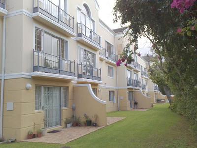 Apartment / Flat For Rent in Kenilworth, Cape Town