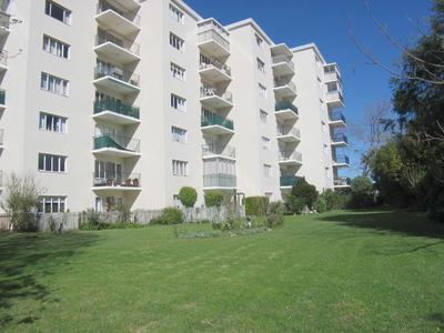 Apartment / Flat For Rent in Wynberg Upper, Cape Town